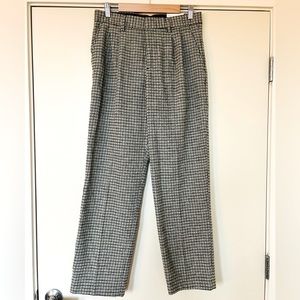 H&M Men’s Relaxed Fit Wool Blend Trousers